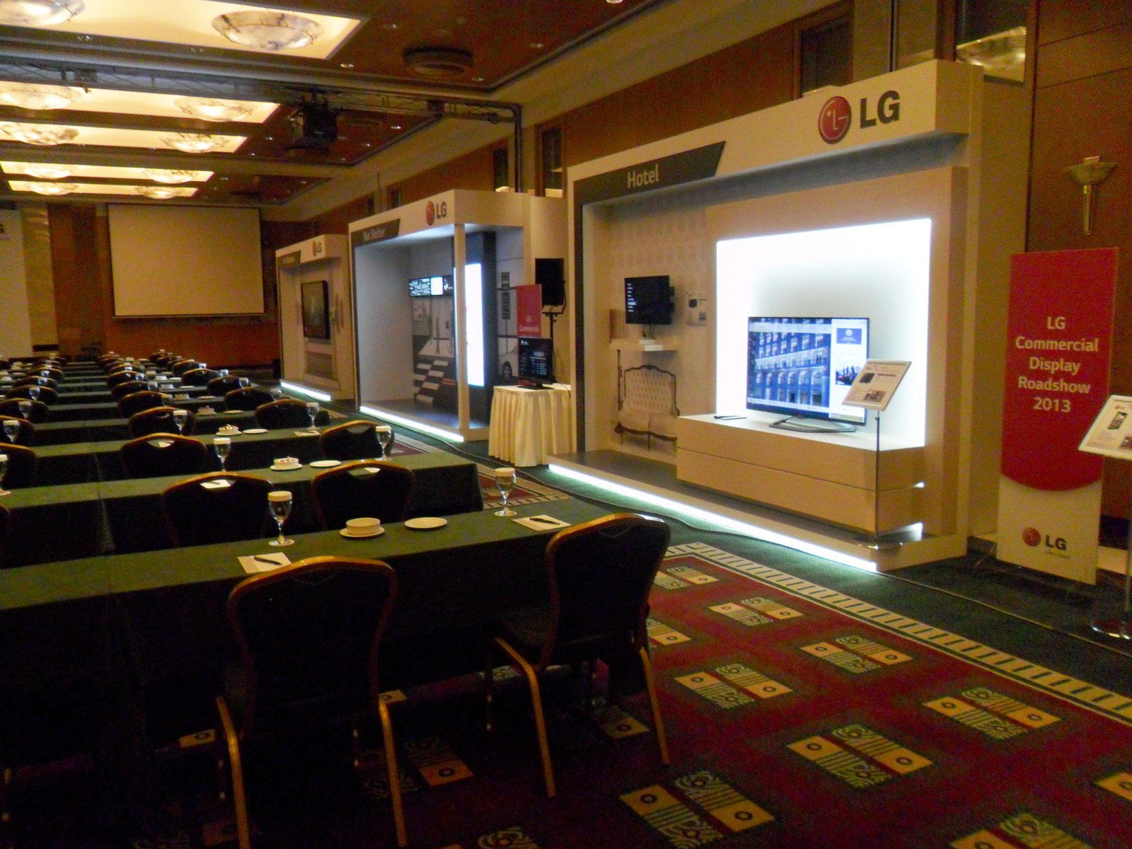 Showroom- und Shop-in-Shop-Design
